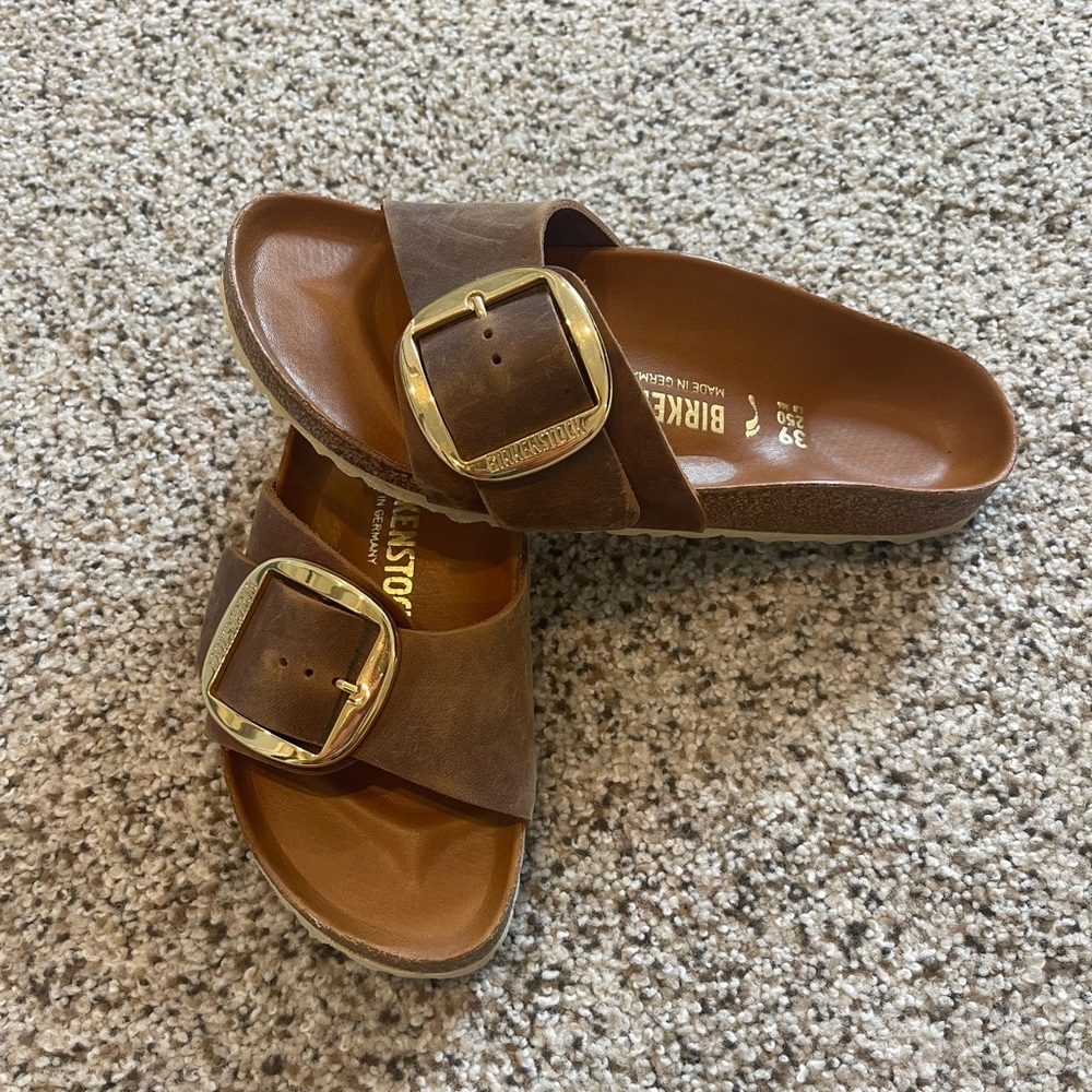 Birkenstock Womens Buckle Sandal